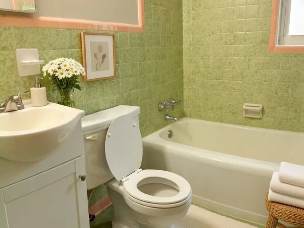 1519 Azalea Ter APT 3, Jacksonville, FL 32205