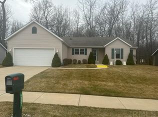 4337 Garden Oak Dr, South Bend, IN 46628