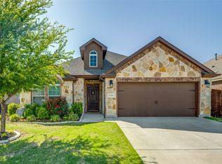 11301 Blaze St, Aubrey, TX 76227