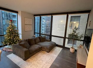 72 E Lake St, Chicago, IL 60601