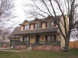 2430 N Sandhill Ct, Derby, KS 67037