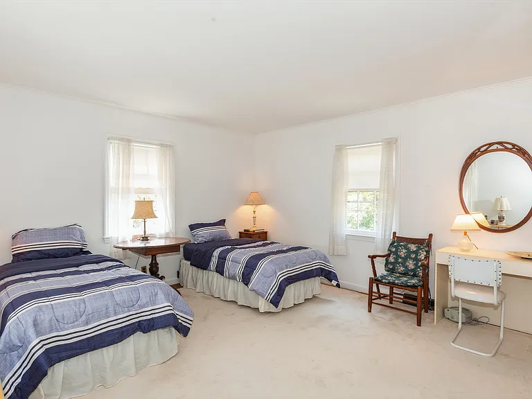21 Oceanview Rd — Photo 10