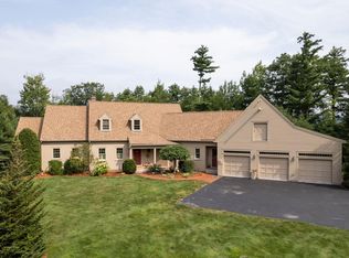 45 Snow Ln, New London, NH 03257