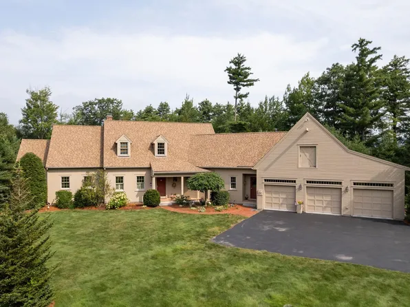 45 Snow Lane, New London, NH 03257