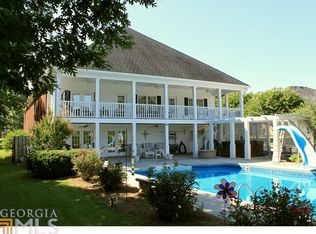 1206 Lancelot Ct, Loganville, GA 30052