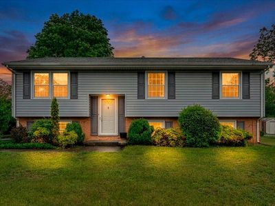 3722 Meadowlark Rd, Roanoke, VA, 24018