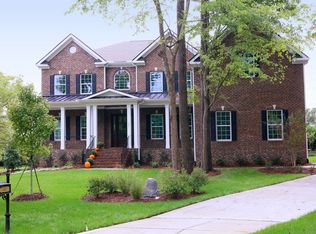107 Moreland Ct, Cary, NC 27518
