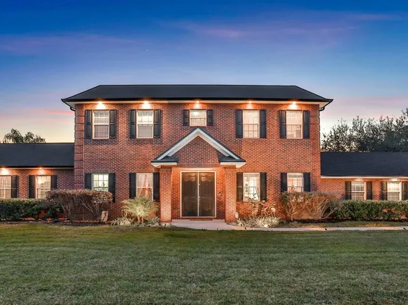 10 SEVILLE ORANGE Path, Palm Coast, FL 32164