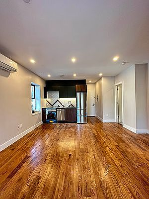 5th image of 418 Suydam St #2C