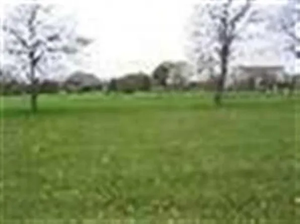 4500 Eagle Dr #39, Jackson, MI 49201
