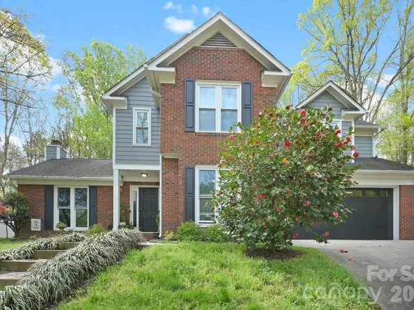 3616 Fair Oaks Pl NW, Concord, NC 28027