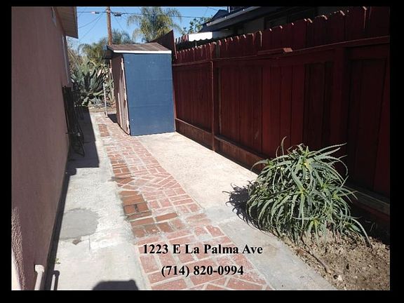 4th image of 1223 E La Palma Ave