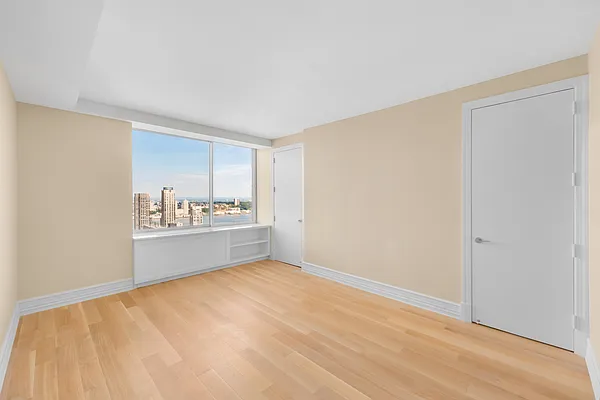 Rented by Douglas Elliman | media 18