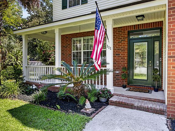 2nd image of 111 Bonneau Ct
