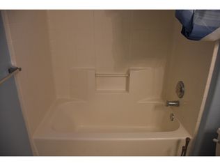 5407 W Flint Way, Fresno, CA 93722