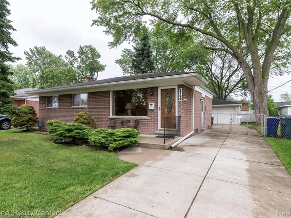 2139 Pagel Ave, Lincoln Park, MI 48146