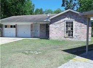 9119 Rutherford Ln, Houston, TX 77088