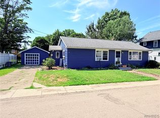 37 School St, Delevan, NY 14042