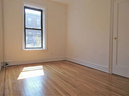 4th image of 120 Garfield Pl APT B9