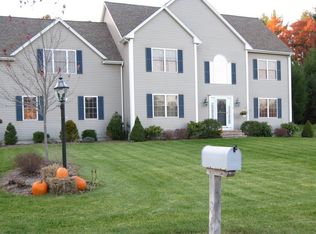 11 Castle Dr, Mansfield, MA 02048