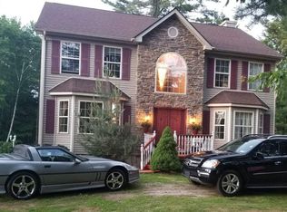 560 Airport Rd, Swan Lake, NY 12783