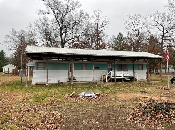 3867 Susan St, Wellston, MI 49689