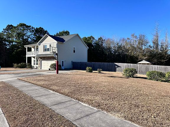 3rd image of 103 Murifield Dr