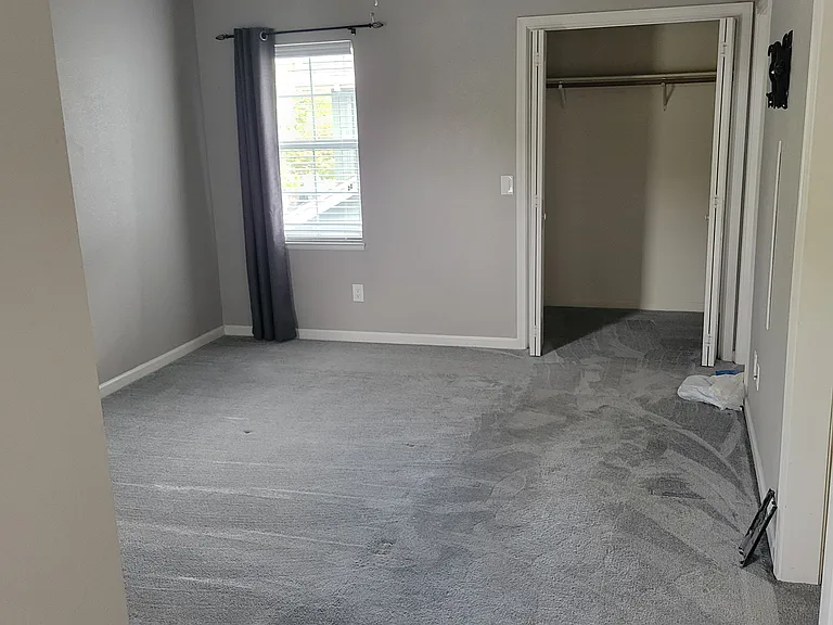 1715 Burlington Dr — Photo 12