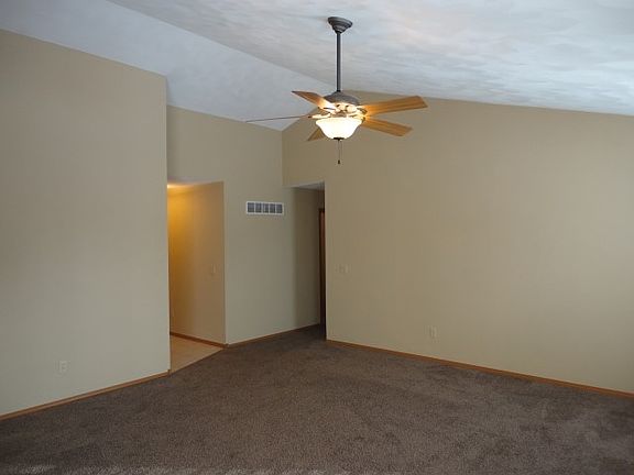 4th image of 3748 Northline Dr