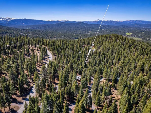 1402 Oxen Run Rd, Truckee, CA 96161