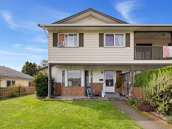 2nd image of 491 Lakes Rd #1