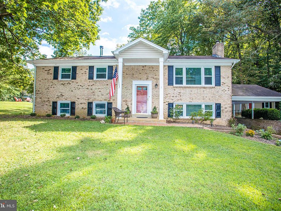 1st image of 4443 Bellewood Dr