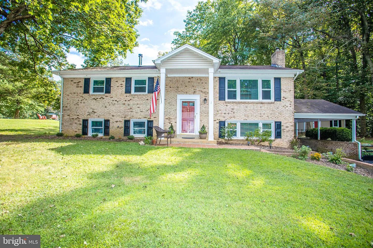 4443 Bellewood Dr photo 1