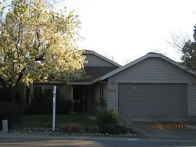 2nd image of 5705 Cobblestone Dr
