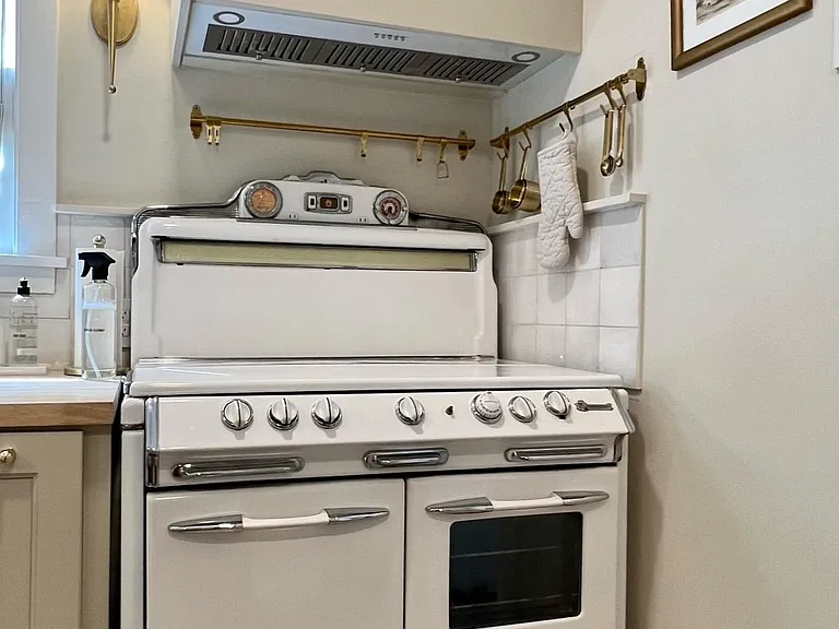 511 Drown Ave — Photo 28