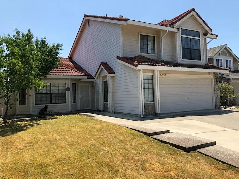 5510 Spring Creek Way photo 1