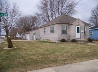 301 10th Ave SW, Austin, MN 55912