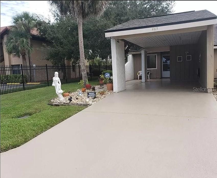 1st image of 463 Prestwick Pl