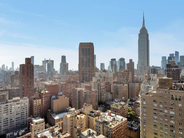 556 Third Avenue image 6 of 24