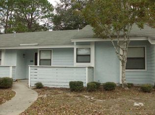 8408 N Long Meadow Cir, Jacksonville, FL 32244