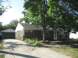 234 Dorsetshire Dr, Steger, IL