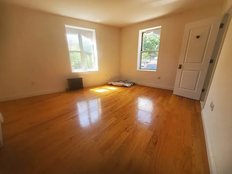 101 Ocean Pkwy #1B — Photo 3