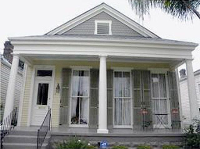1st image of 1114 Robert St