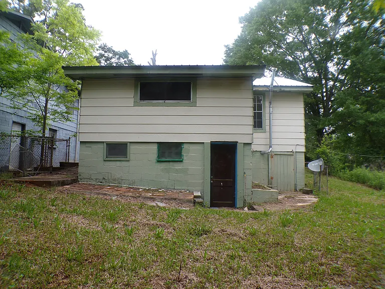 116 Avalon Ave — Photo 11