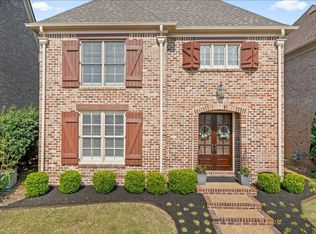 1975 E Arden Oaks Dr, Germantown, TN 38139