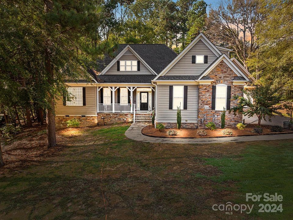 1st image of 308 Silvercliff Dr