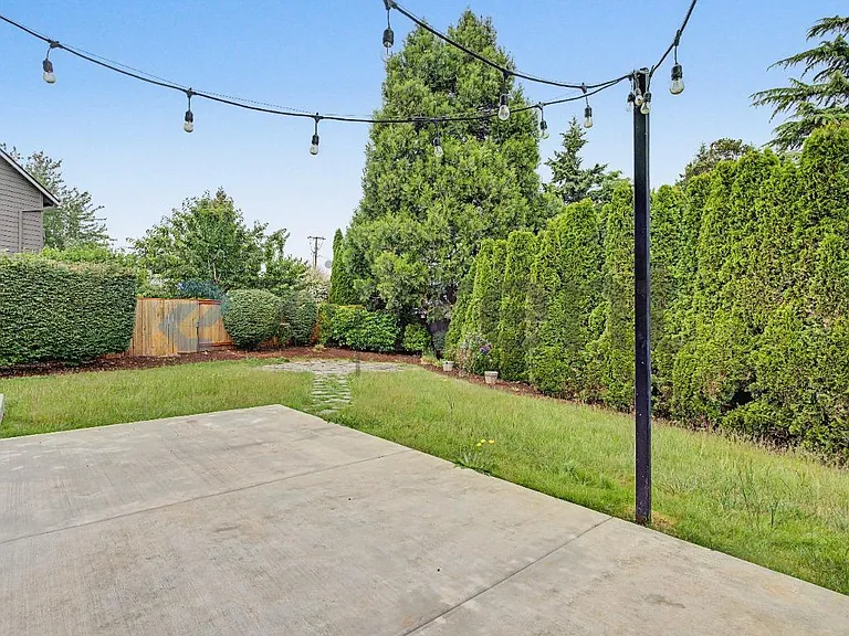 19719 Nevin Ct — Photo 4
