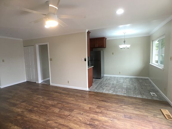 2nd image of 416 S Fair Oaks Ave