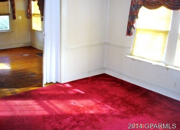 5th image of 308 11th Street E
