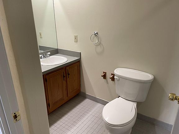 5th image of 10 Weston Ave APT 207